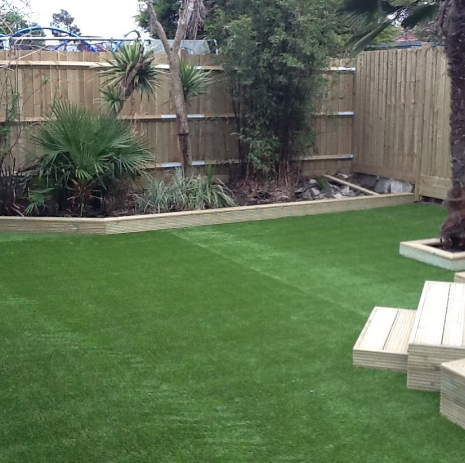 New decking garden